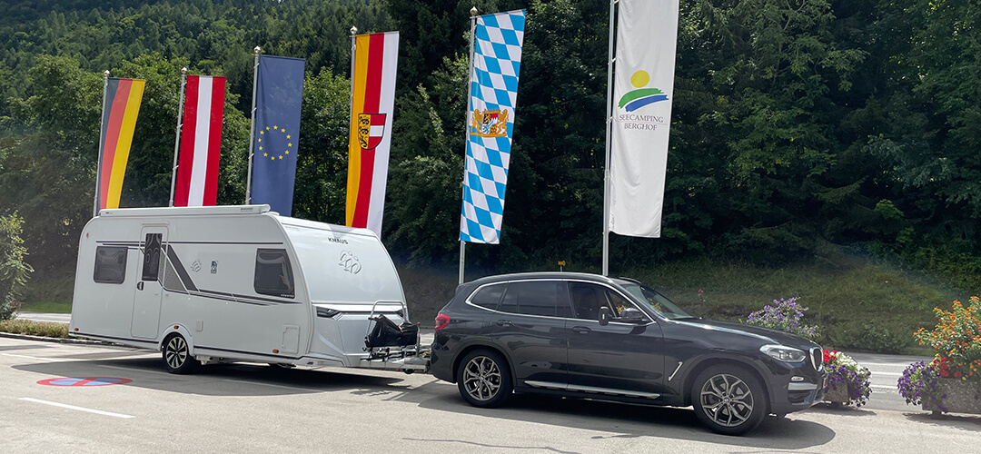 Aankomst met onze Knaus caravan op Seecamping Berghof in Oostenrijk