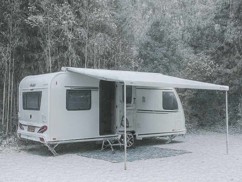 Blogafbeelding: Winterkamperen met de caravan