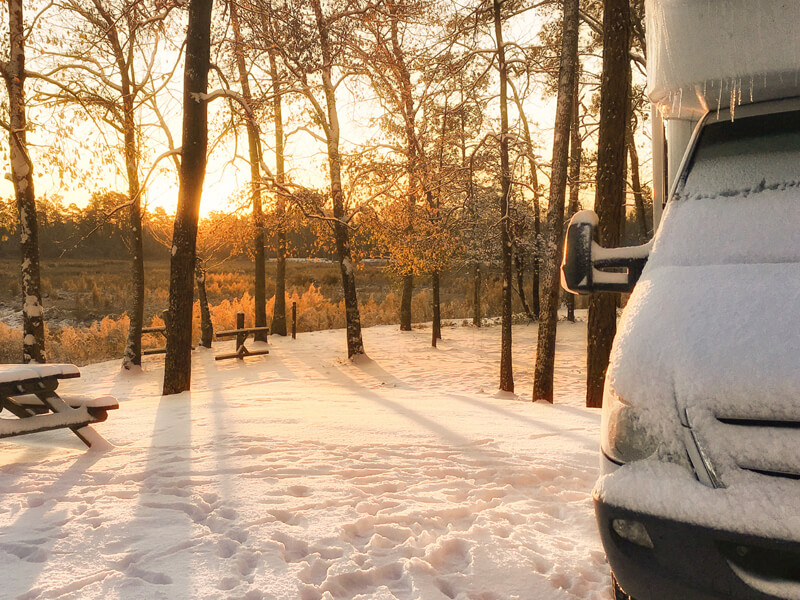 Blogafbeelding: Winterkamperen in Europa wordt steeds populairder